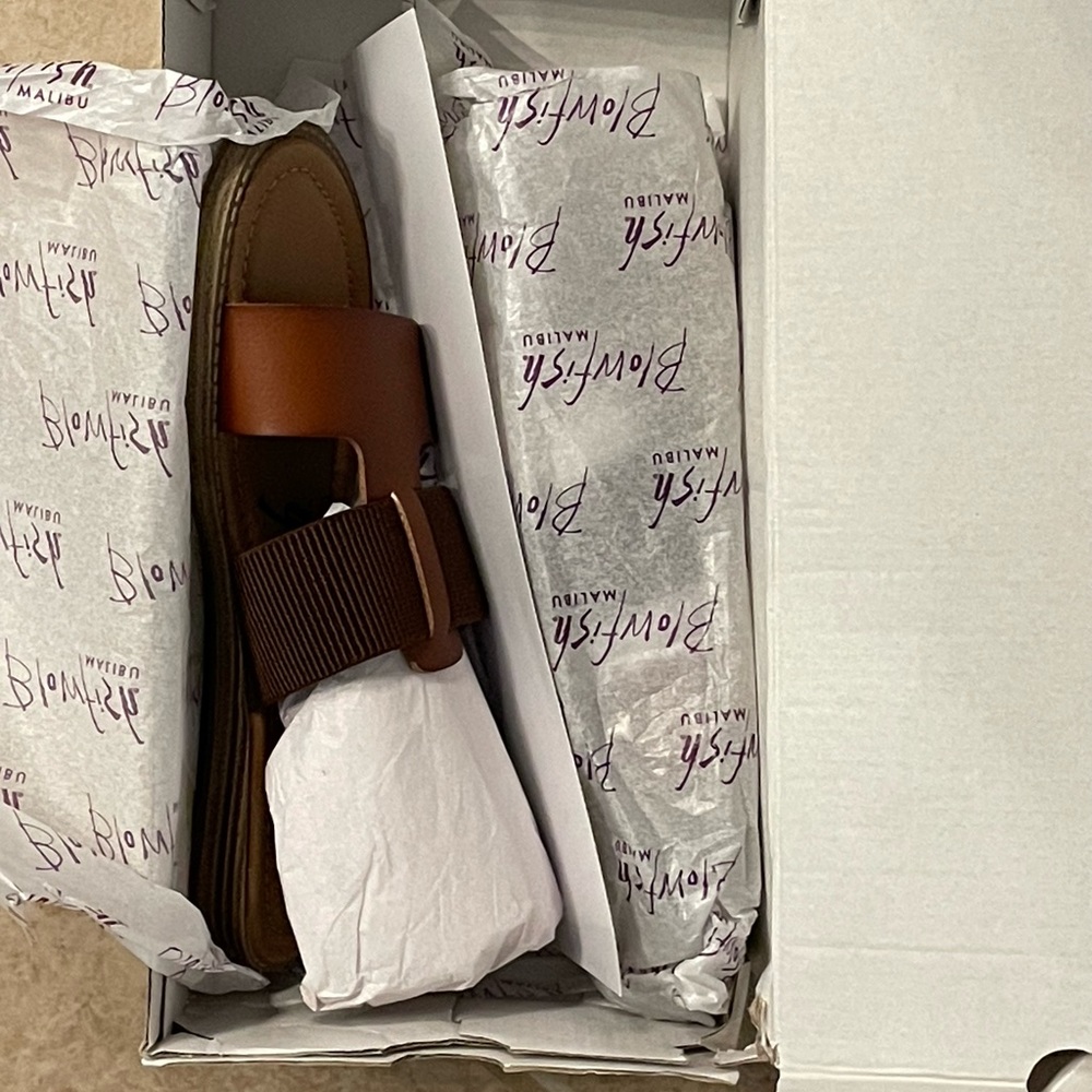 Blowfish Malibu Bucketlist Sandal in Scotch Size 7.5 - Picture 2 of 7